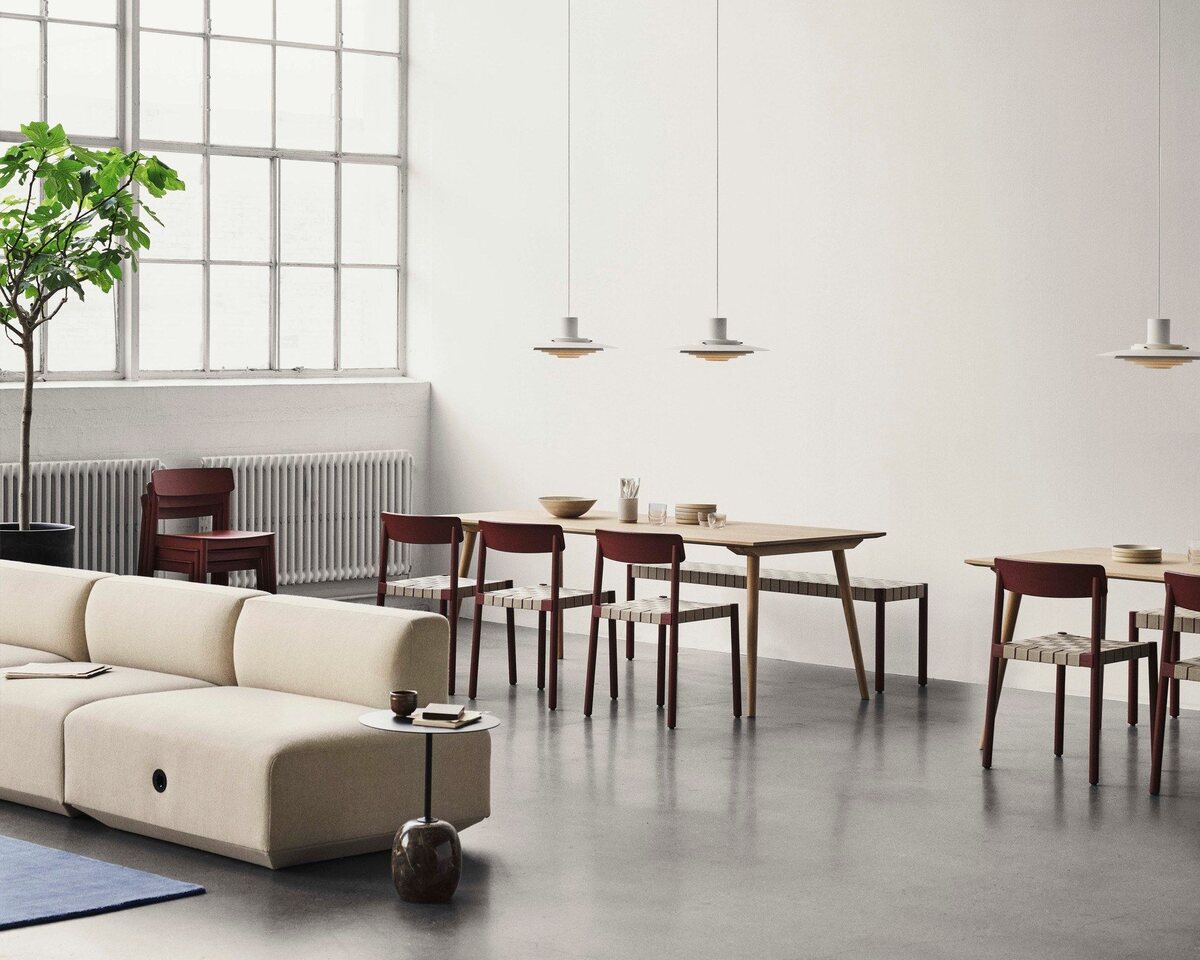 stackable-oak-chair-2